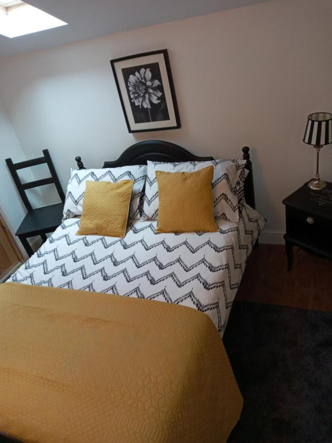 Chez Gondat Chambre D'Hotes Saint-Martial-sur-Isop Екстериор снимка