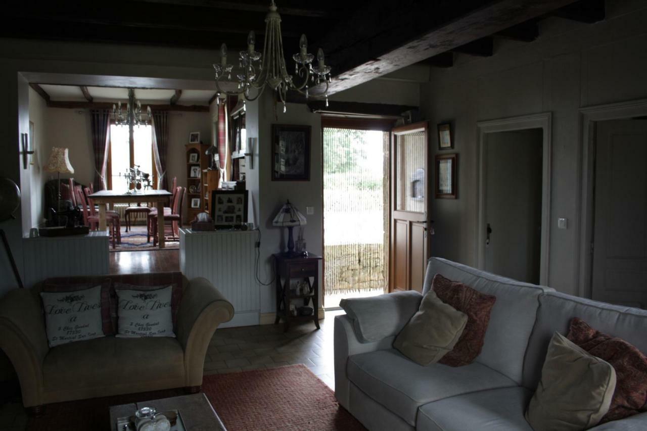 Chez Gondat Chambre D'Hotes Saint-Martial-sur-Isop Екстериор снимка